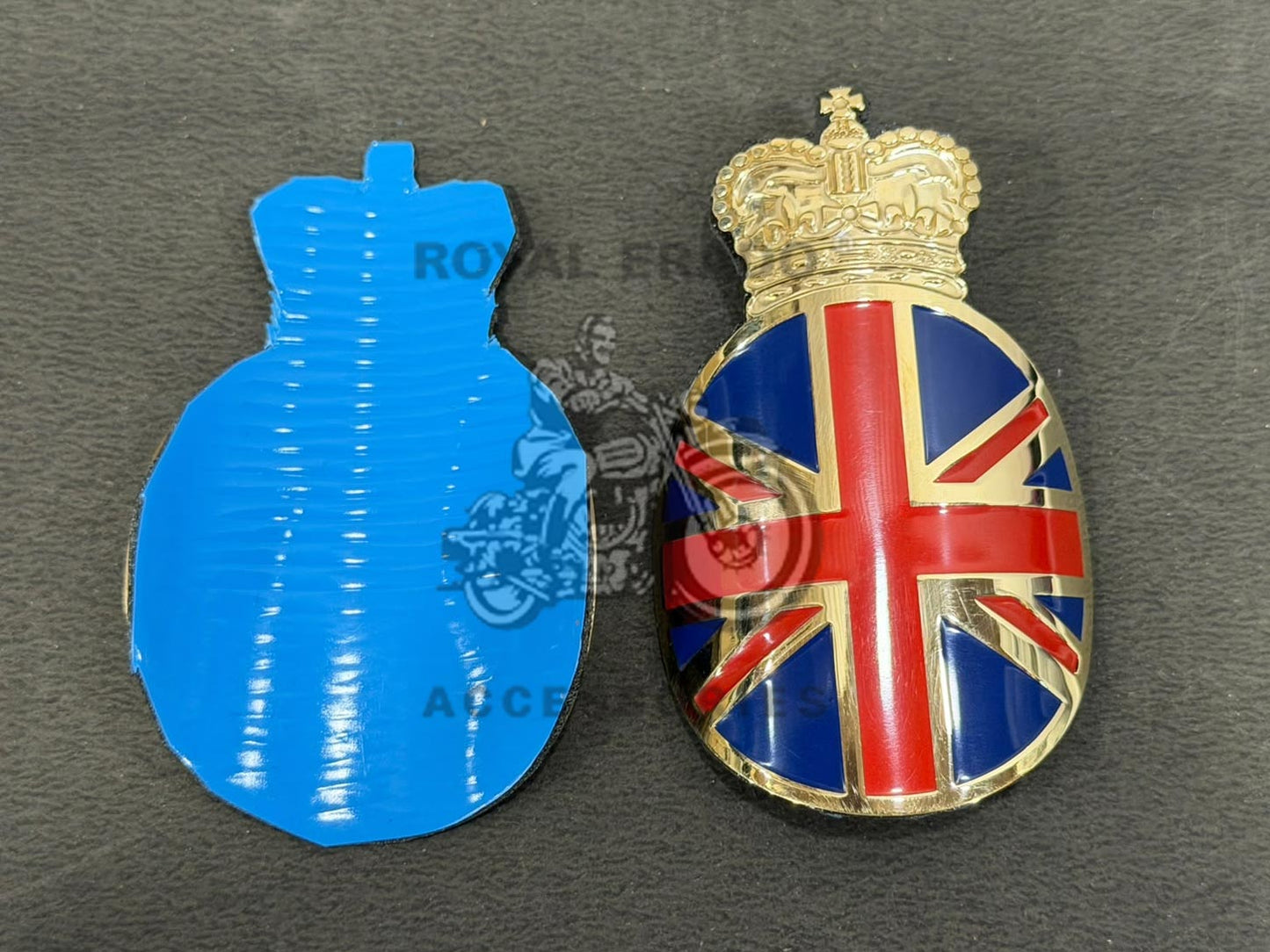 British England Crown Badge Emblem Monogram For Reborn Classic Electra Standard Battalion Thunderbird Vintage Bsa Royal Enfield G2 1962 Old Model Bullet 350 In Brass For Front Or Rear Shocker (2 Pieces)