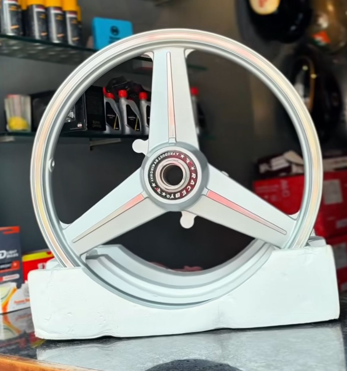 Raceby kingway Mercedes diamond silver alloy wheel Alloy wheel for Royal Enfield reborn classic double disc and new standard battalion after 2022 model ( front 19” disc & rear disc 18” )
