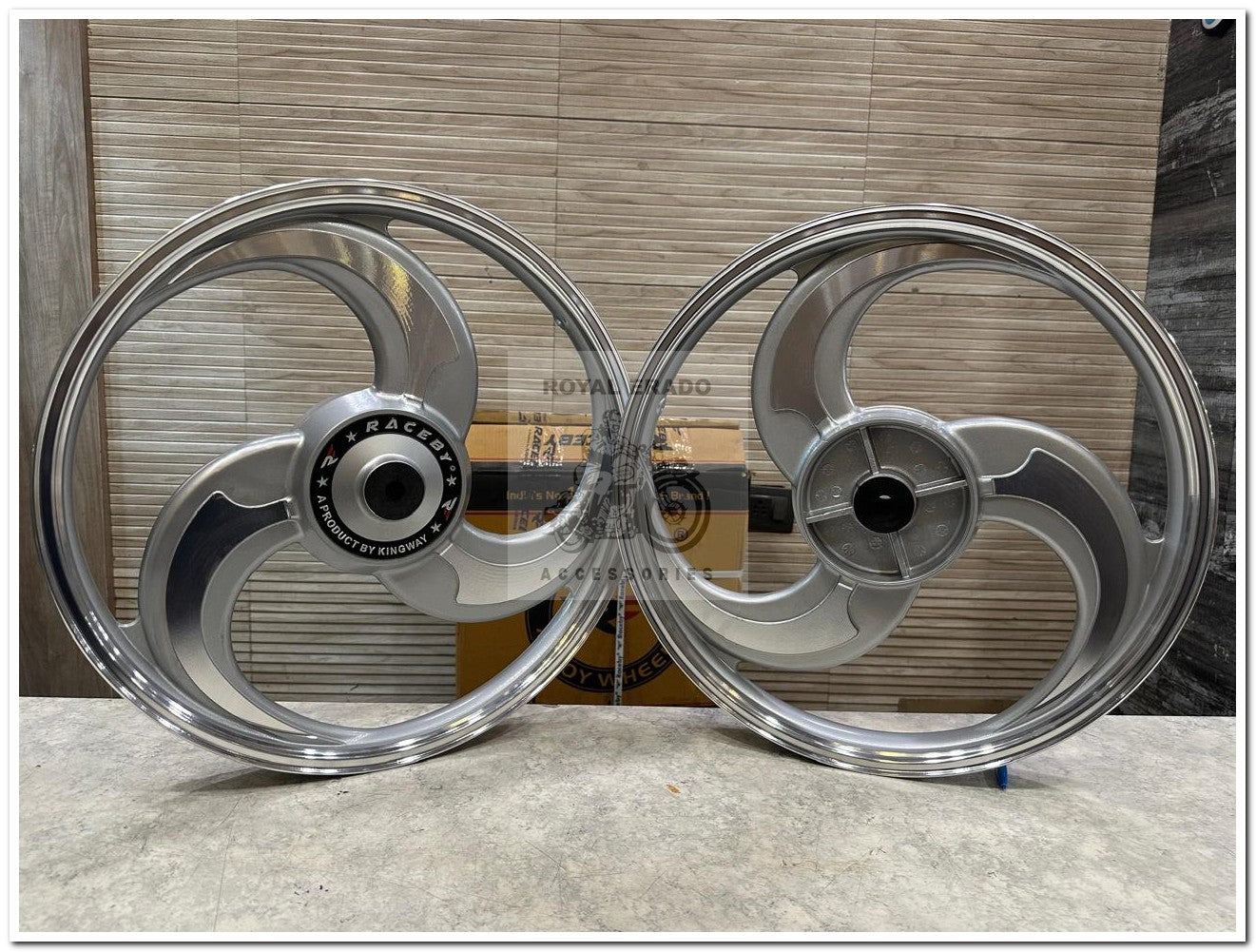 KINGWAY RACEBY 3 S Design 3S CNC 3 Spoke Talwar silver Alloy Wheel | For Splendor I3S N SPLENDOR PLUS N SPLENDOR PRO / hf deluxe / passion / passion pro / super splendor / hero Honda new model splendor (front 18” drum and rear 18” big drum)