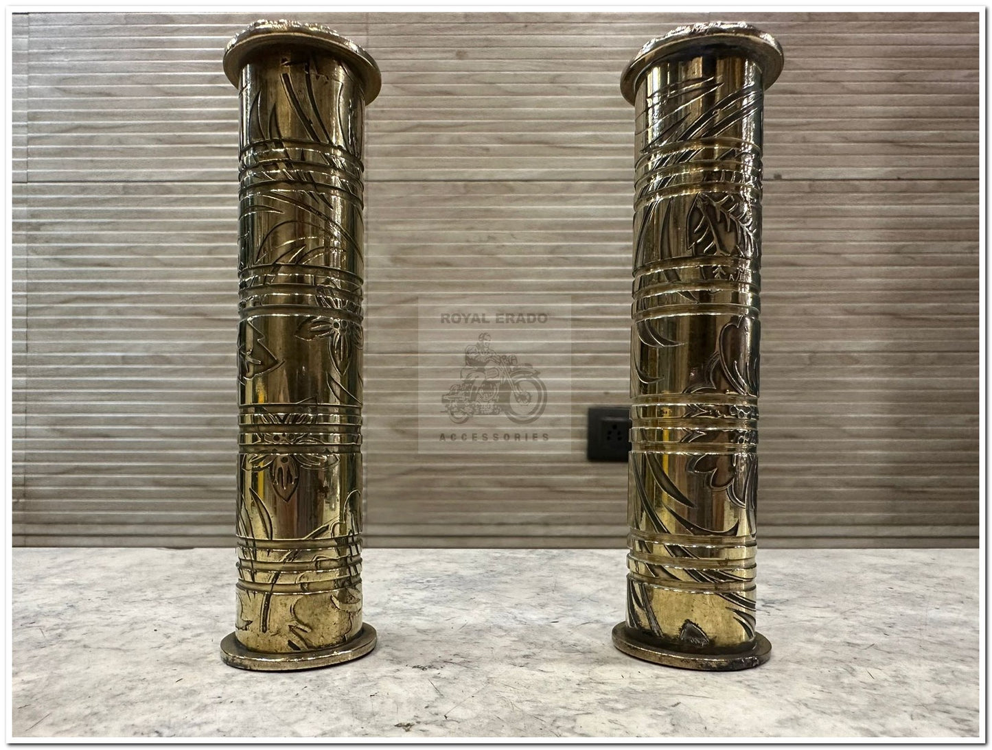 Royal enfield brass engraved lion end handle grip for reborn classic electra standard battalion hunter meteor 350 super meteor 650