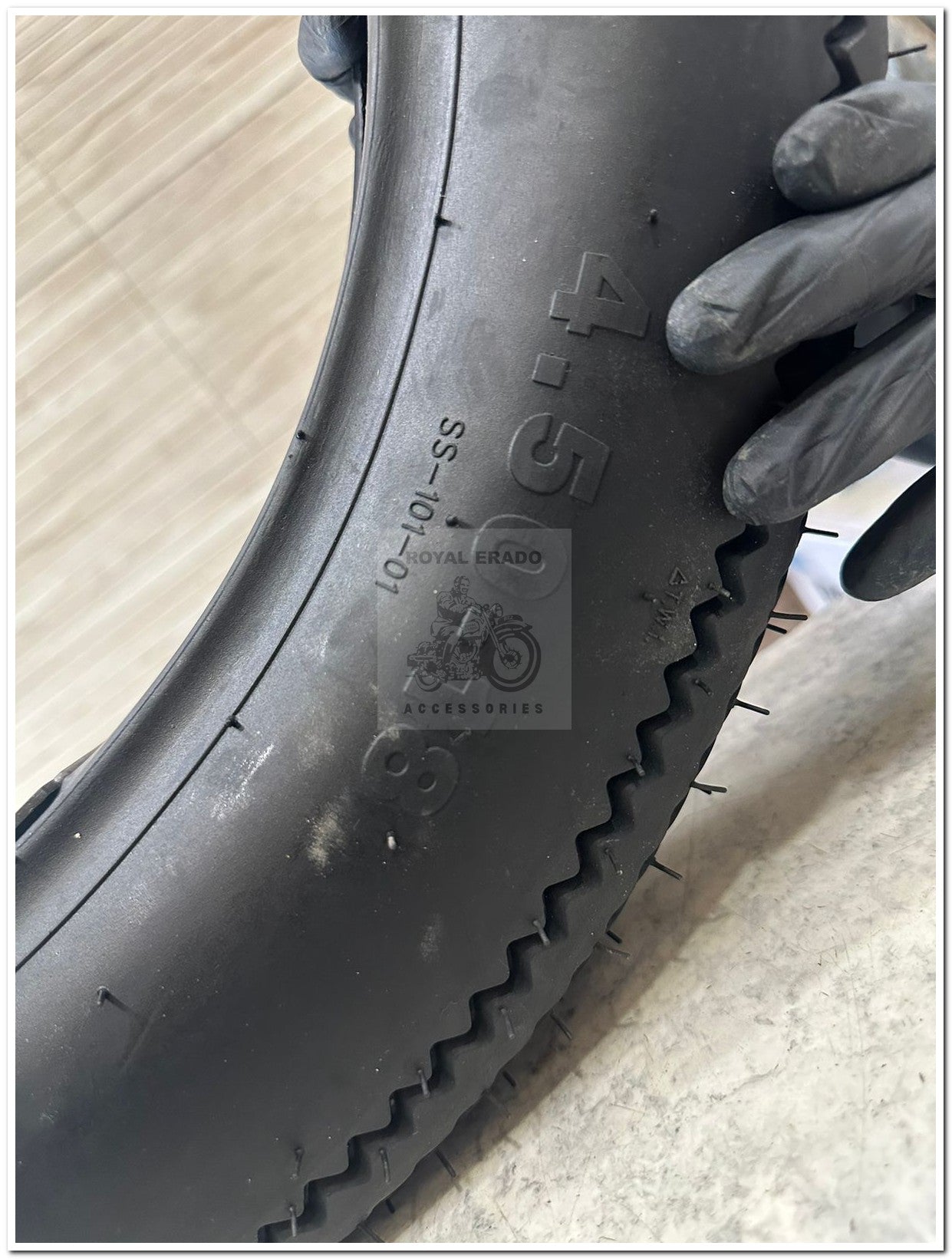 Royal Enfield Classic (BS3, BS4), Electra Standard Thunderbird, Reborn Battalion vintage g2 1962 old model bullet 350 balloon tyre 19” for bobber Harley Davidson look.