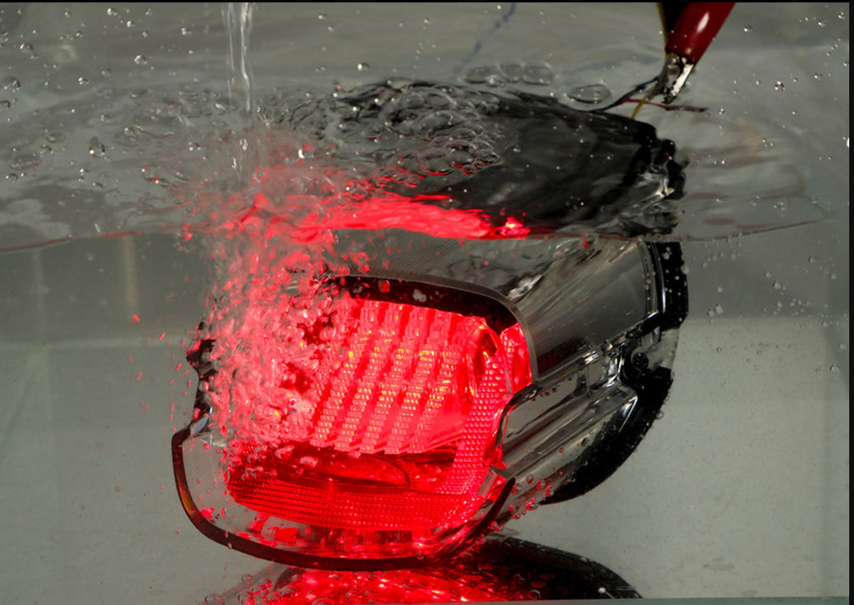 Harley-davidson Style Tail Light With Sequential Indicator Turn Signal Inbuilt For Harley-davidson Low Rider, Road Glide, Fat Boy, Harley Street 750, Street Rod, Super Meteor 650, Meteor 350, &classic 650