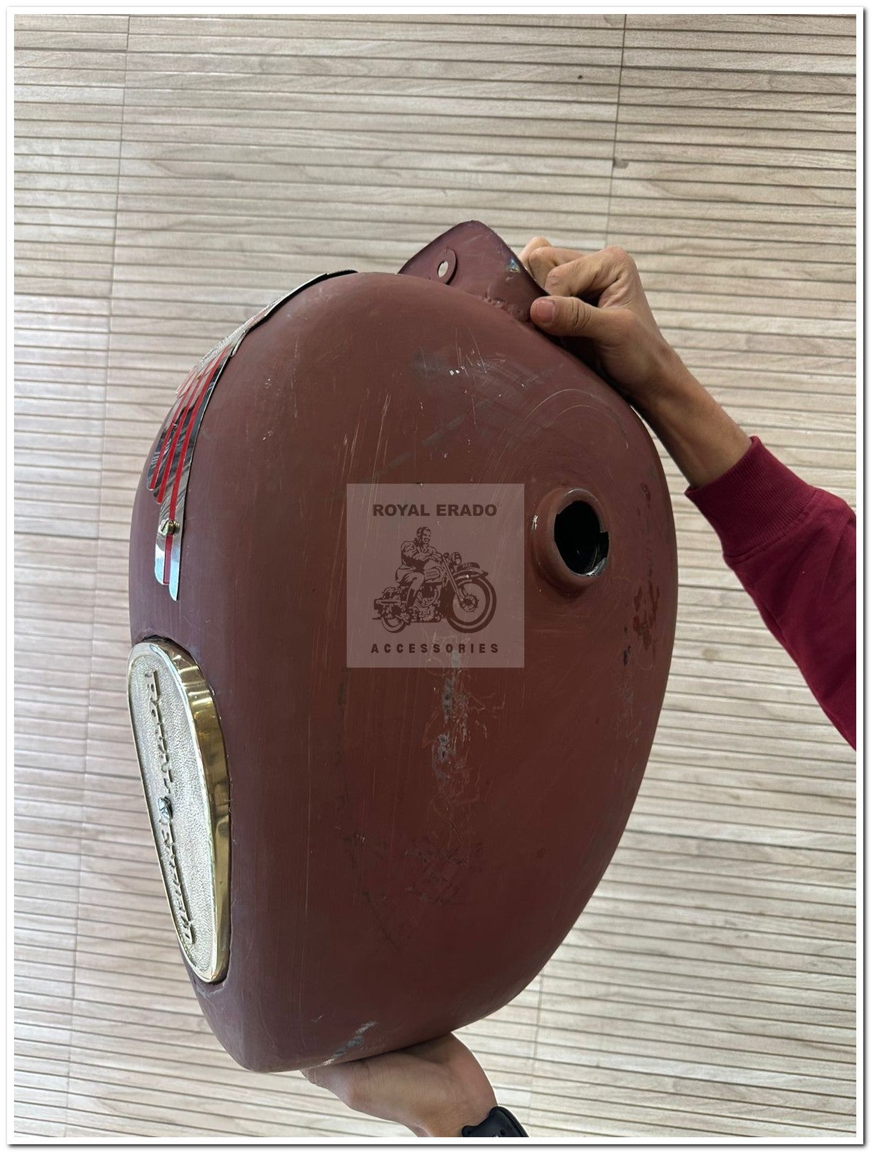 Royal Enfield Vintage G2 1962 Old Model Bullet 350 Tank For Classic Electra Standard Capacity 18 To 20 Litres High Quality With Brass Chrome Tank Monogram And Brass Knee Pad