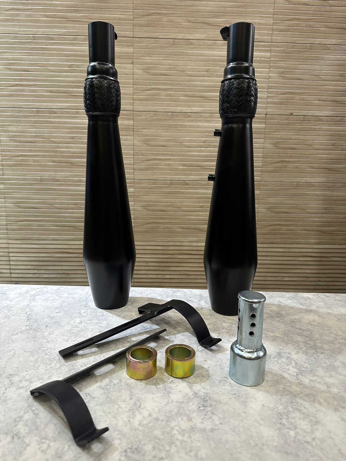 megaphone exhaust with base sound and db killer to increase or decrease the sound black colour stainless steel chrome exhaust for jawa perak , bobber , 42