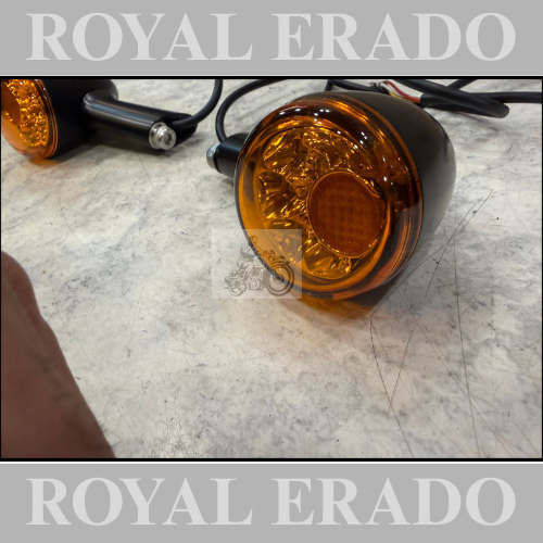 Harley Davidson 883 Indicators black with tail light inbuilt  in metal heavy universal fit to super meteor 650 meteor 350 classic 650 shot gun 650 hunter 350 Goan classic reborn battalion standard electra interceptor and continental gt 650 , Thunderbird