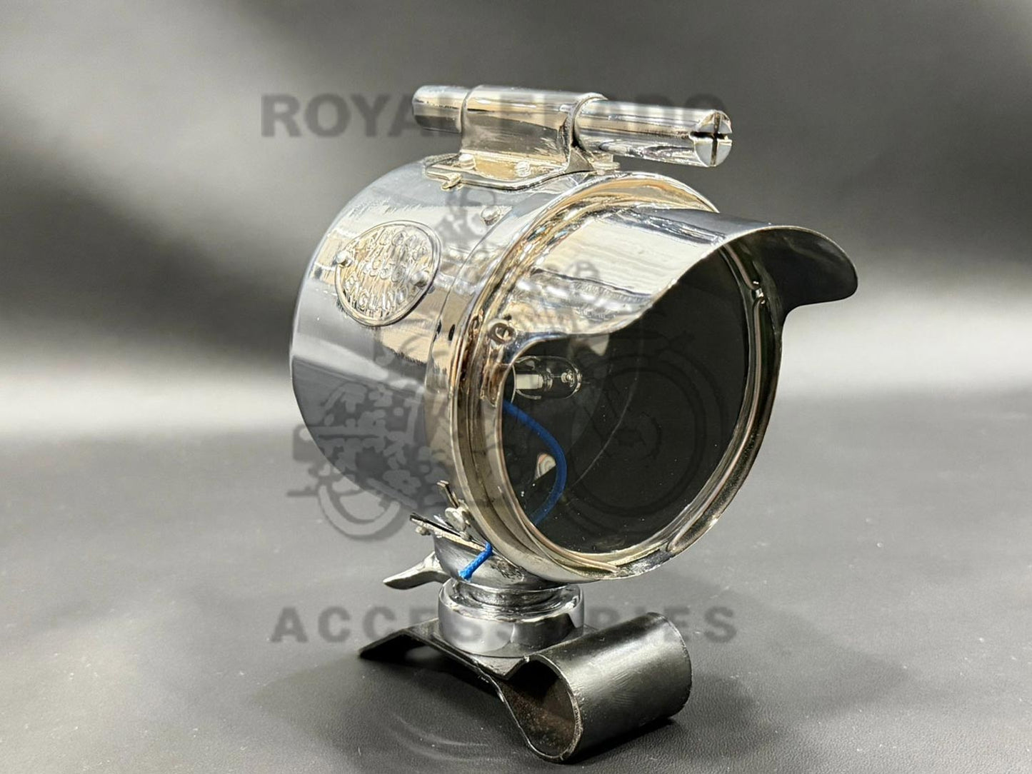 Chrome Fog Light With 'Lucas' Written For Retro Look For Royal Enfield Vintage G2 1962 Old Model Bullet 350 Classic Electra Standard Reborn Classic Battalion Standard Classic 650 Standard 650 Goan Classic, Meteor 350 Super Meteor 650