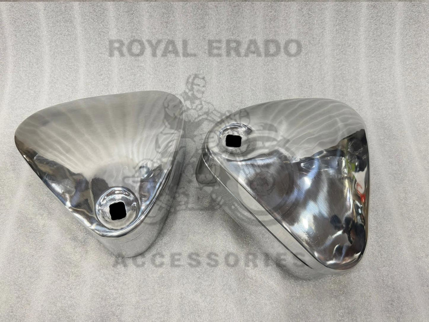 Royal Enfield Classic Electra Standard Vintage G2 1962 Old Model Bullet 350 Aluminum Chrome Tool Box (Non-rustable )