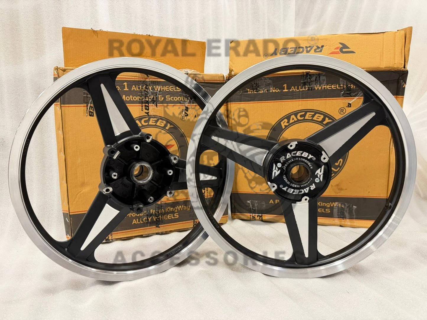Kingway Raceby Broad Mercedes Diamond Chrome Cnc Black Alloy Wheel Set For Royal Enfield Classic Double Disc And Thunderbird (Front 19” Disc & Rear Disc 18")