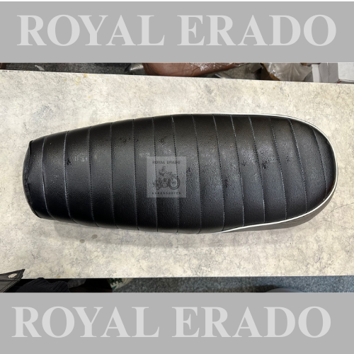 Royal enfield interceptor 650 seat in black colour