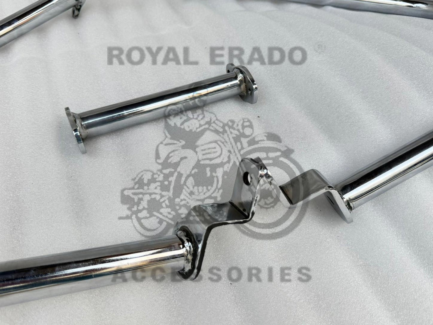 Super Meteor 650 Crash Guard In Chrome Can Attach To The Lower Fairing Of A Harley-davidson-style