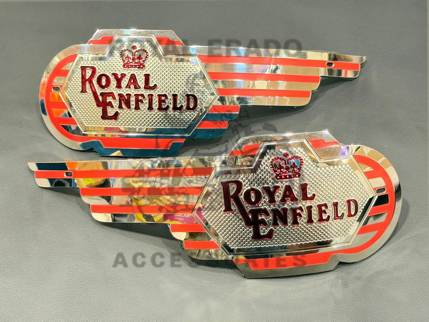 Tank Badge Monogram Emblem In Chrome Vintage G2 1962 Old Model Bullet 350 Style For Royal Enfield Classic Electra Standard Reborn Classic Battalion Standard ( Can Screw And Paste Both) With Double-sided Tape