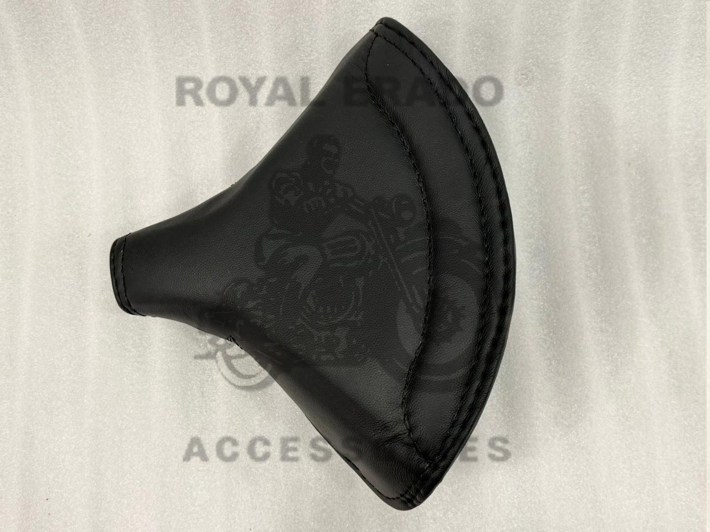 Royal Enfield / Bsa Vintage G2 1962 Old Model Bullet 350 Front Seat With Leather Cover And Spring For Standard & Electra (Arjun Reddy / Kabir Singh Seat)