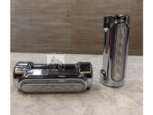 Leg Guard/Crash Guard Turn Signal Indicator Light Universal For Harley-davidson Royal Enfield Super Meteor 650 ( Compatible With Rear Leg Guard Also )
