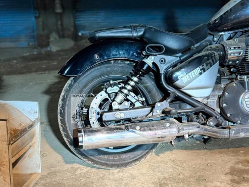 Lowering Kit For Royal Enfield Super Meteor 650 To Lower The Height Of The Bike