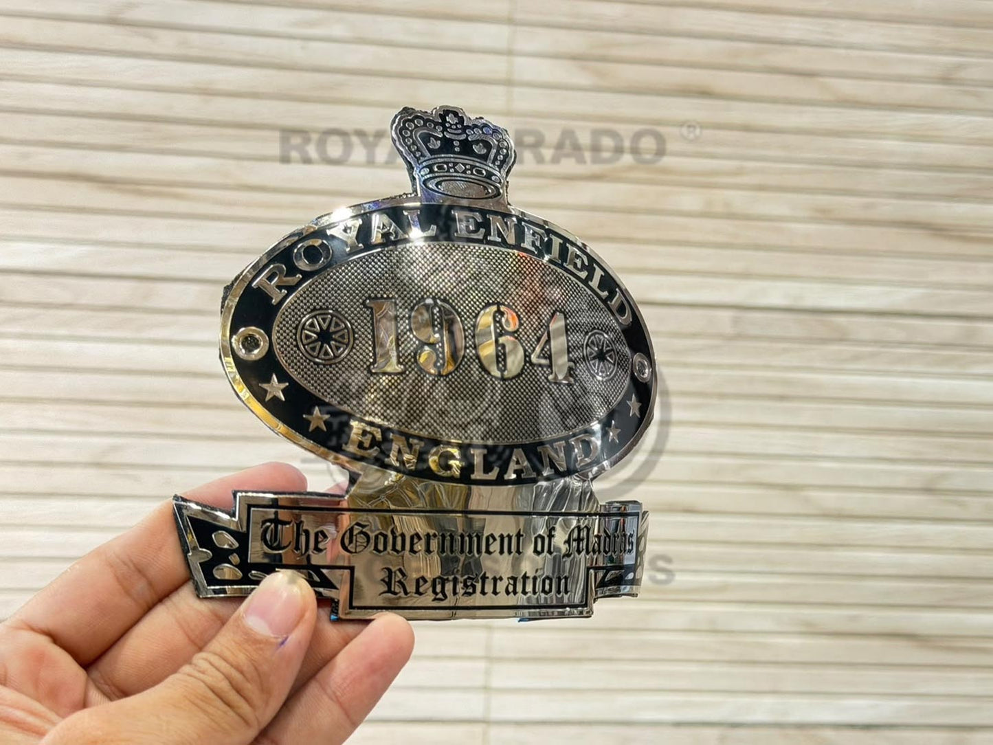 British England Crown Badge Emblem CAD Monogram Chrome For the rear mudguard for Reborn Classic Electra Standard battalion Thunderbird Vintage BSA Royal Enfield G2 1962 Old Model Bullet 350 (can scew & also have 3m tape )