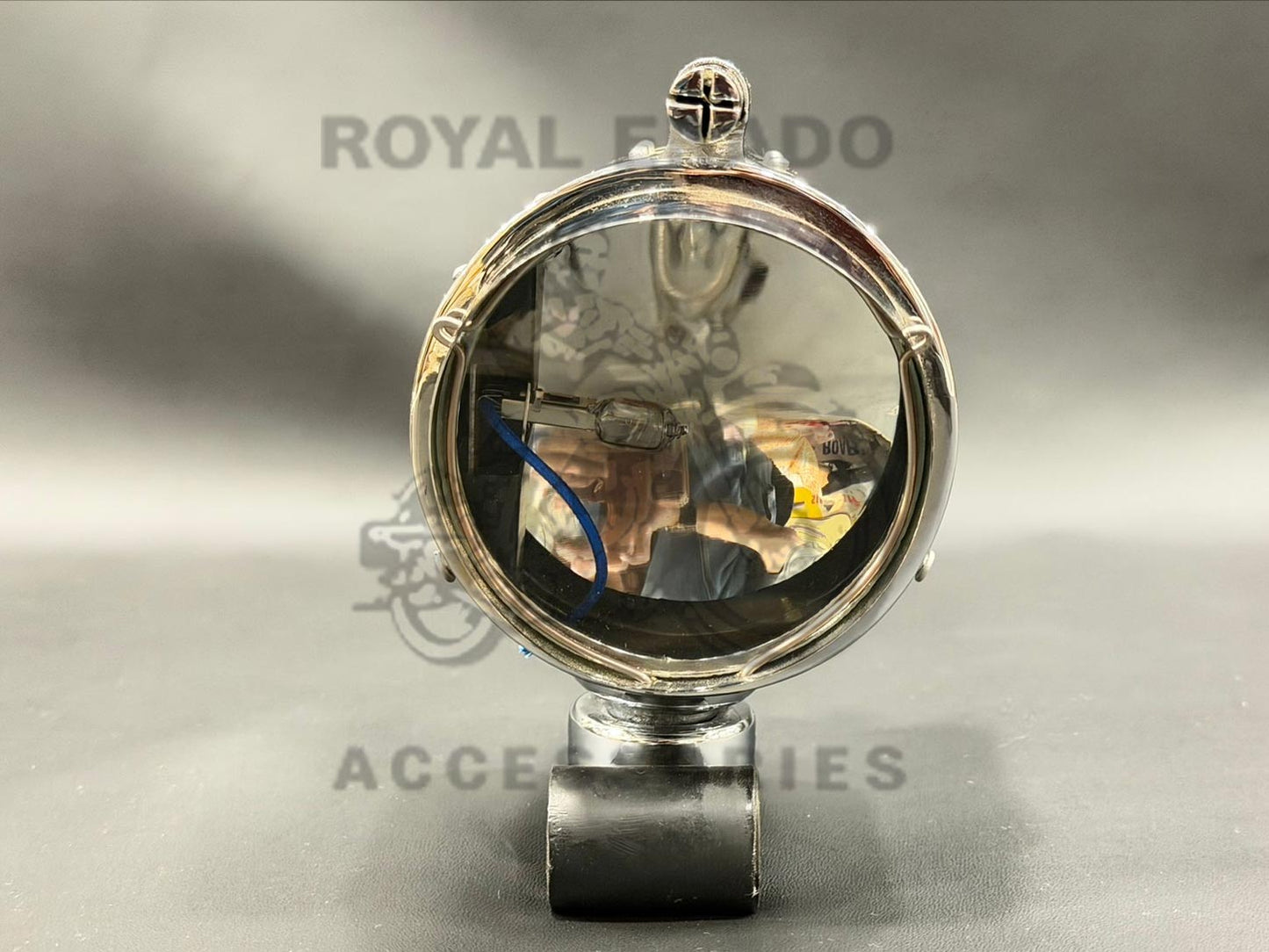 Chrome Fog Light With 'Lucas' Written For Retro Look For Royal Enfield Vintage G2 1962 Old Model Bullet 350 Classic Electra Standard Reborn Classic Battalion Standard Classic 650 Standard 650 Goan Classic, Meteor 350 Super Meteor 650