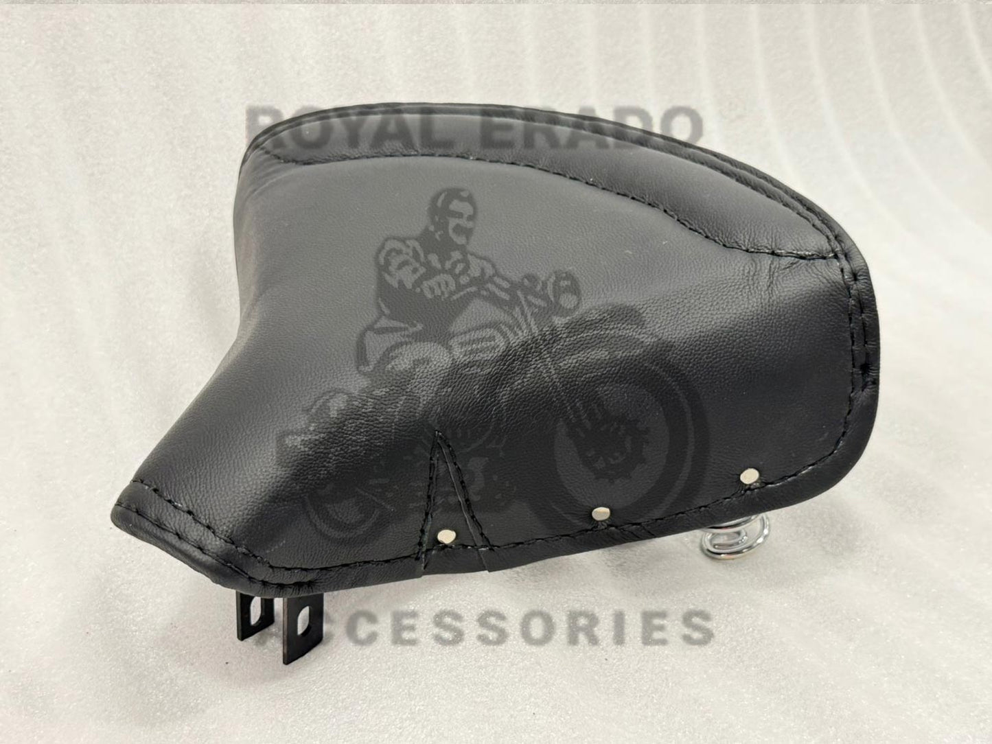 Royal Enfield / Bsa Vintage G2 1962 Old Model Bullet 350 Front Seat With Leather Cover And Spring For Standard & Electra (Arjun Reddy / Kabir Singh Seat)