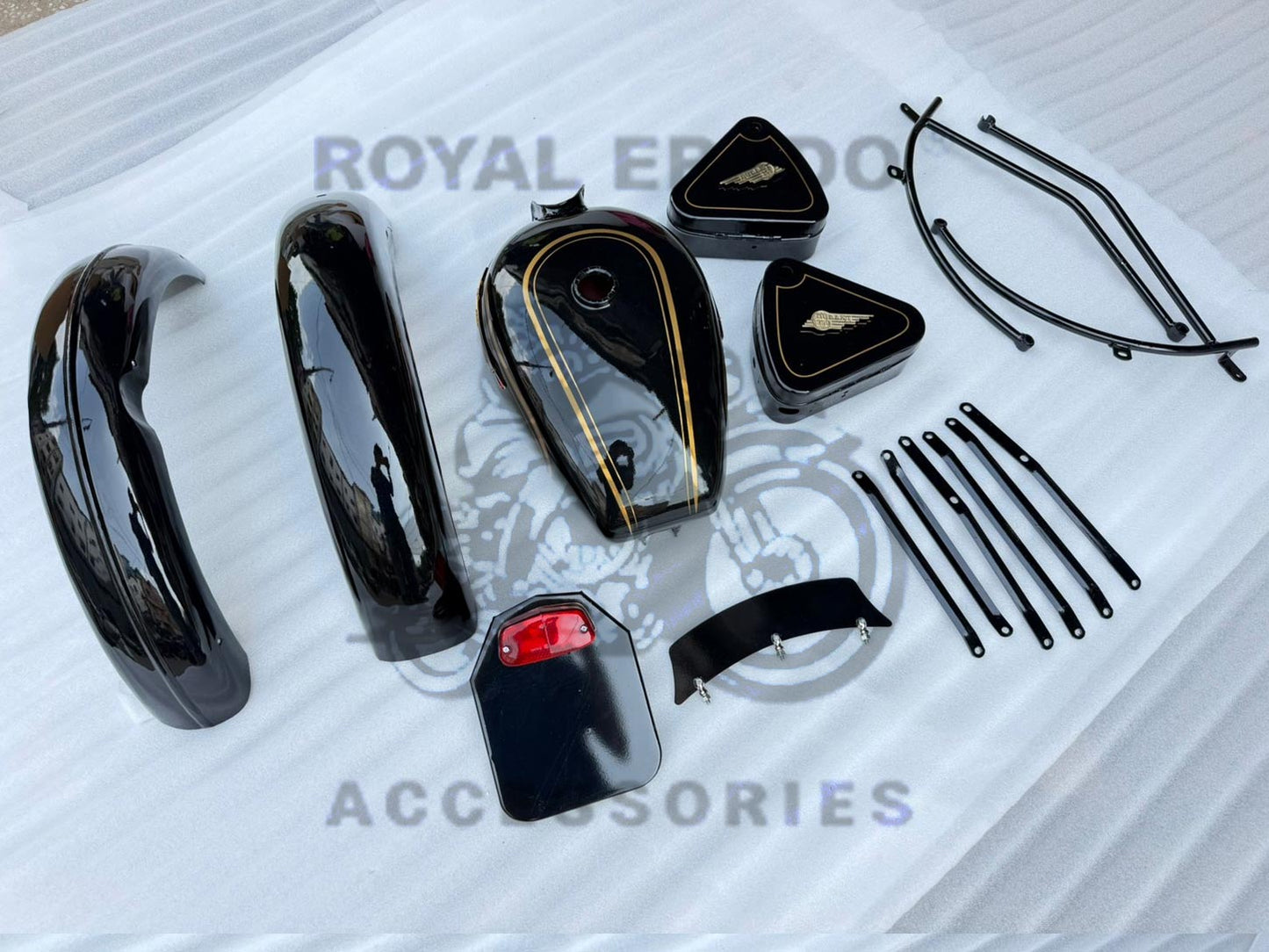 Vintage G2 Indore kit black, 1962 old model Bullet 350 kit (G2 mudguard with front and rear stays & front & rear number plate with tail light, G2 tank with monogram & toolbox flat for Royal Enfield Classic Electra Standard before 2013 model