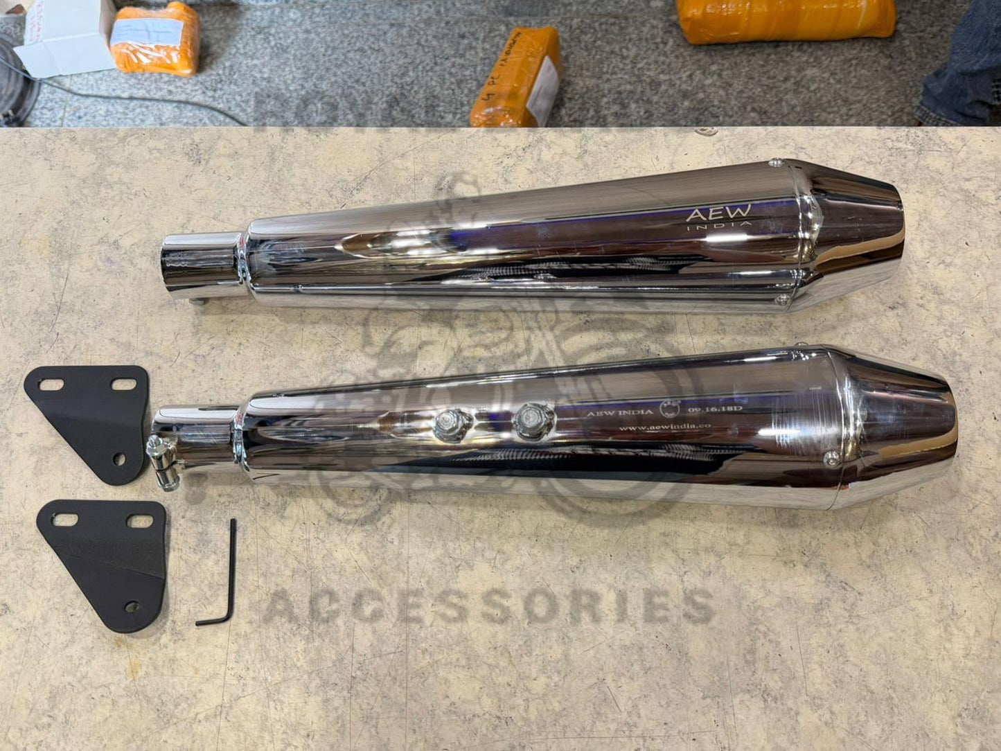 AEW Te 101 Performance Chrome Mild Steel Exhaust Silencer For Royal Enfield Interceptor 650 & Continental Gt 650 | Deep Rumble With Treble Note