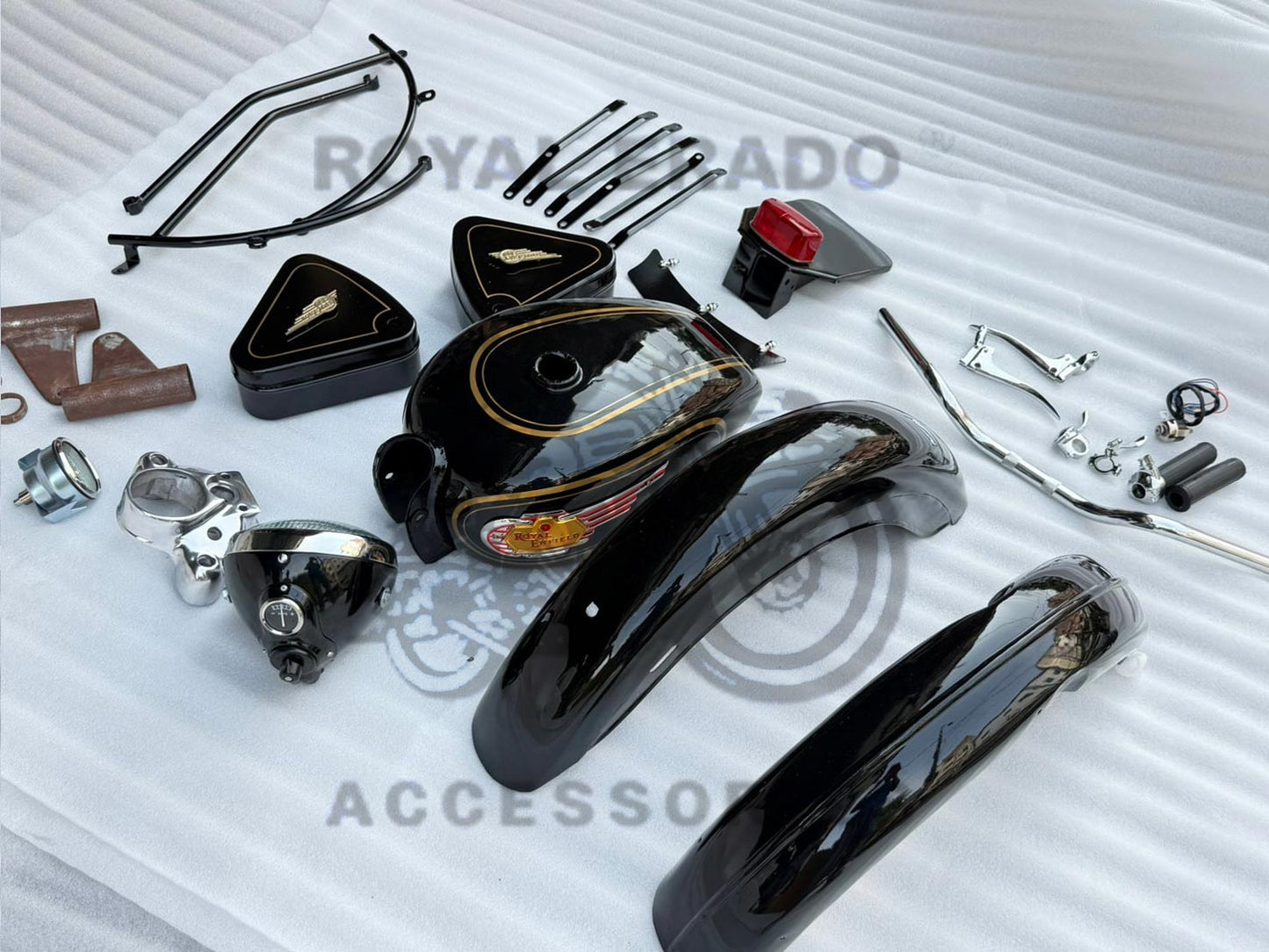 Vintage G2 Kit Indore Kit In Black (G2 Mudguard With Front And Rear Stays & Front & Rear Number Plate With Tail Light, G2 Tank With Monogram & Toolbox, Lever Handle Kit & G2 Head Light Assembly)