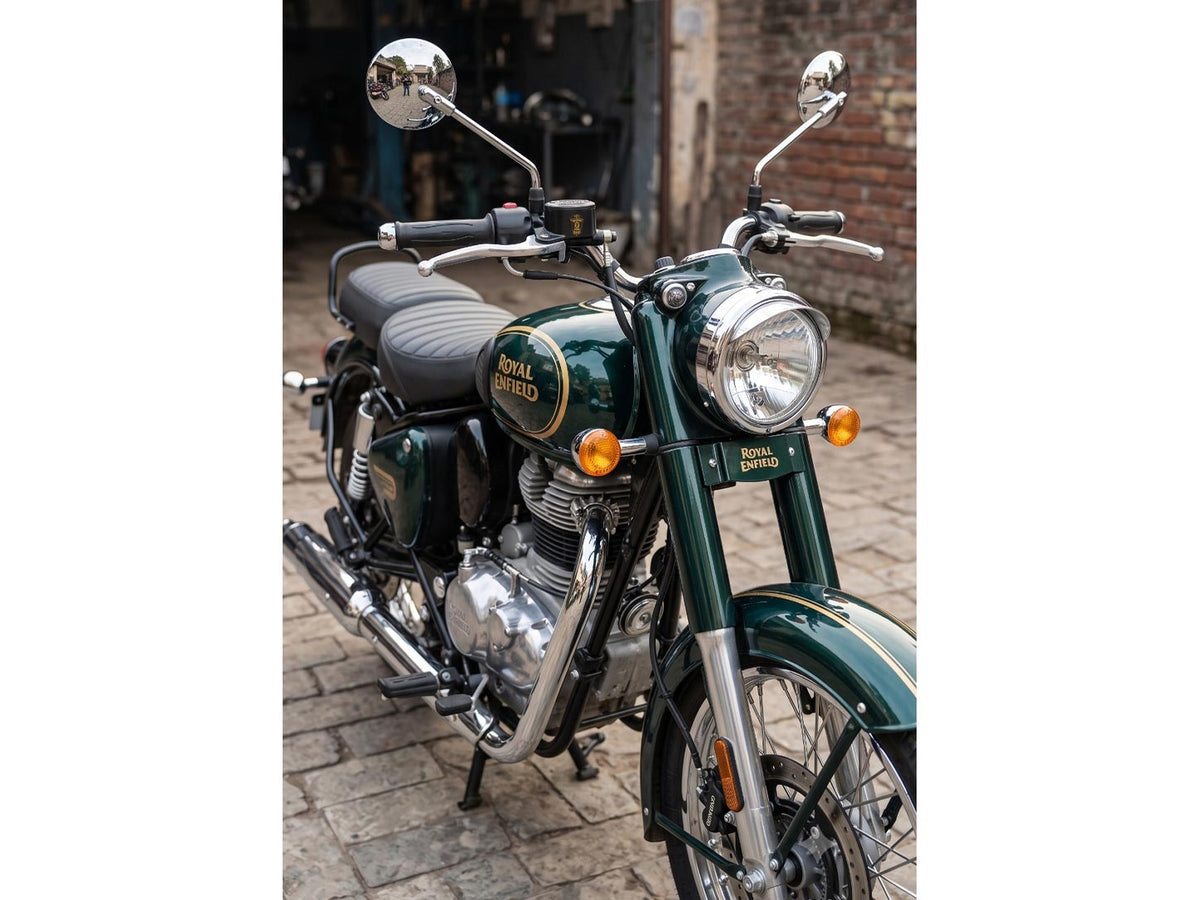 Chrome Touring Side Mirror For Royal Enfield Reborn Classic Chrome Emerald, Electra, New Battalion Standard, Meteor 350, Super Meteor 650, Continental Gt 650, Hunter 350, Super Meteor 650 Shortgun 650, Classic 650, Standard 650, Shotgun 650, Goan Classic