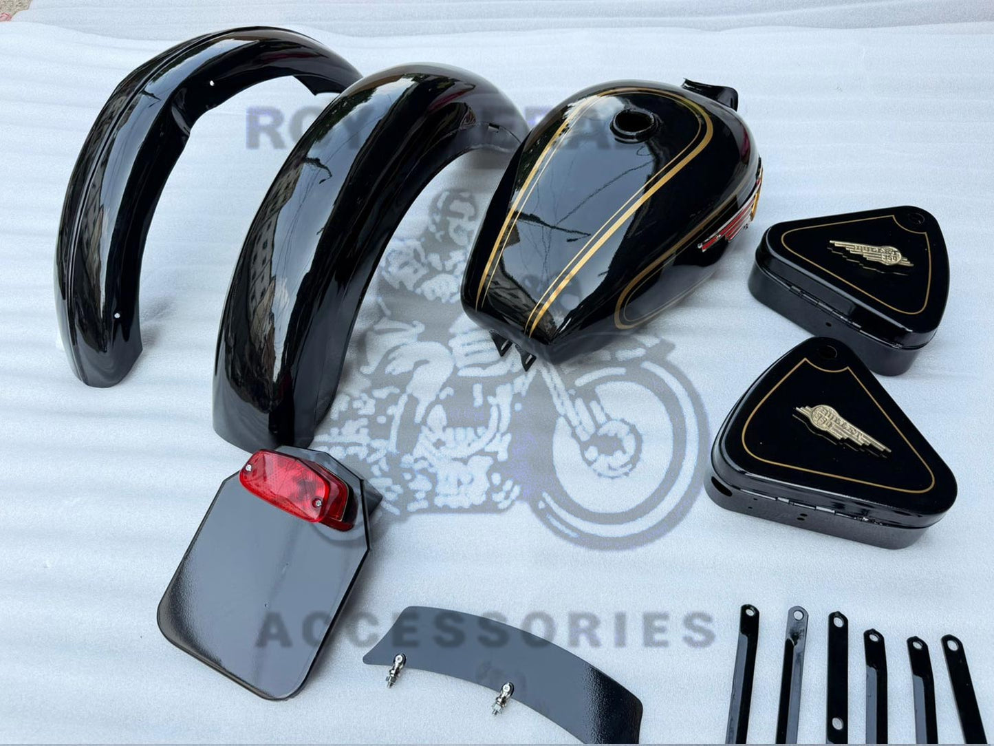 Vintage G2 Indore kit black, 1962 old model Bullet 350 kit (G2 mudguard with front and rear stays & front & rear number plate with tail light, G2 tank with monogram & toolbox flat for Royal Enfield Classic Electra Standard before 2013 model