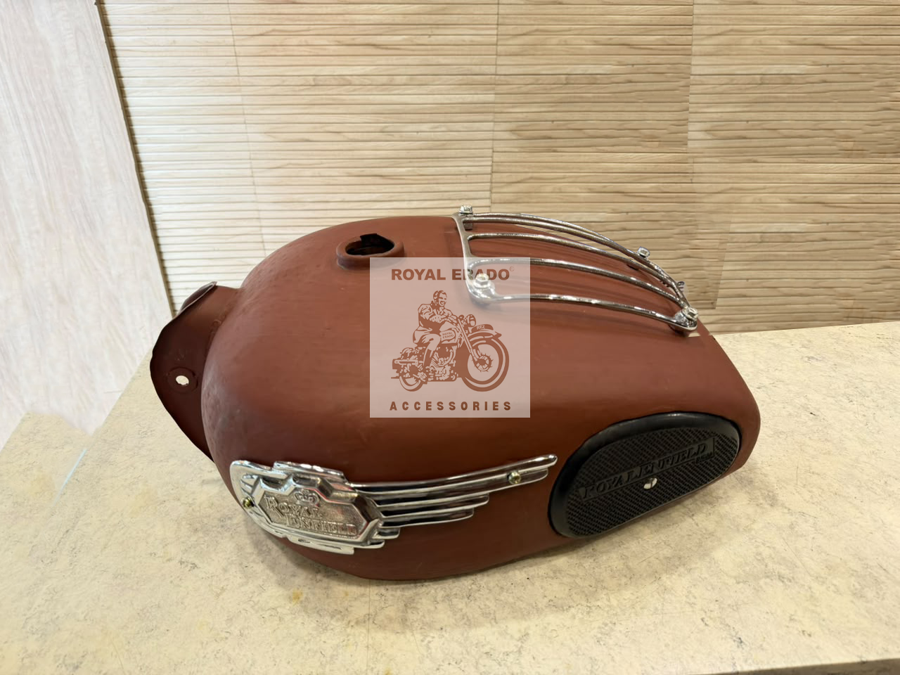 18 To 20 Litters Tank Without Paint For Royal Enfield Classic Electra Standard Thunderbird With Chrome Grill , Chrome Royal Enfield Tank Monogram & Knee Pad