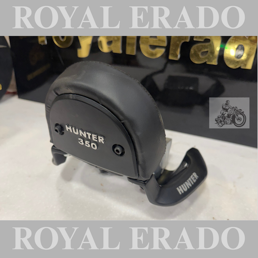 Royal Enfield Hunter 350 backrest in black with cushion and in aluminium