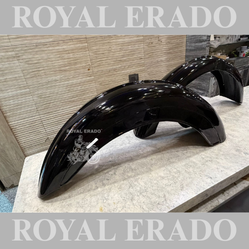 Royal Enfield vintage G2 1962 old model Bullet 350 front and rear black mudguard with line at centre ( bech mai dhare nas vale ).