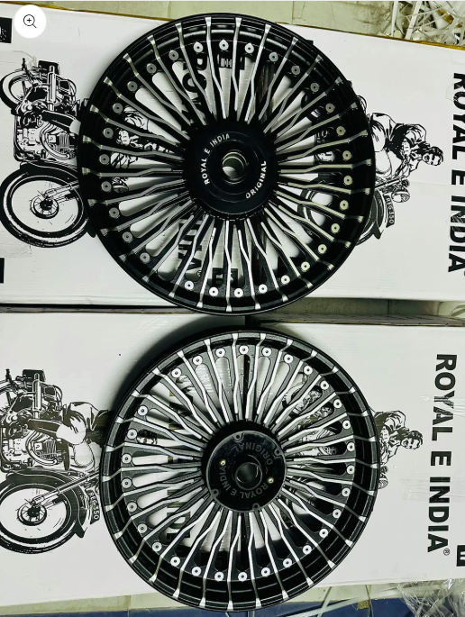 ROYAL E INDIA 30 SPOKE ALLOY WHEEL FOR CLASSIC & THUNDERDBIRD DOUBLE DISC .