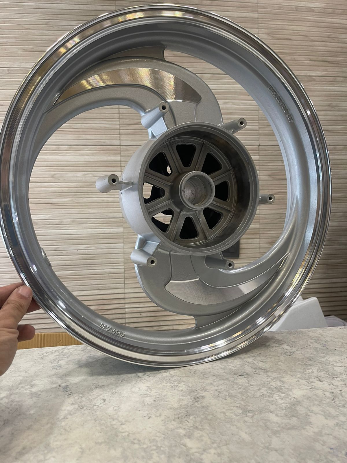 KINGWAY RACEBY 2 SPOKE 2S TALWAR CNC Silver Alloy wheel for Royal Enfield  reborn classic double disc and new standard battalion after 2022 model ( front 19” disc & rear disc 18” )