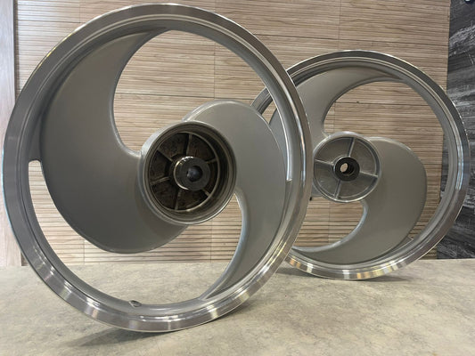 KINGWAY RACEBY 2 S Spokes S design Big S Broad S Silver Alloy Wheel Set BIG drum brake | For Splendor I3S N SPLENDOR PLUS N SPLENDOR PRO / hf deluxe / passion / passion pro / super splendor / hero Honda new model splendor (front 18” and rear 18” big)