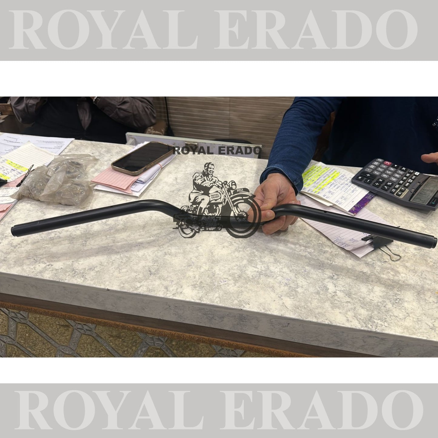 Royal Enfield Classic Electra Standard handle in black.