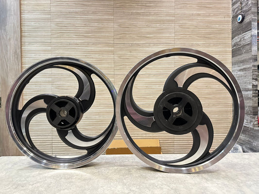 KINGWAY RACEBY 3S Design 3S CNC 3 Spoke Talwar black Alloy Wheel| For Splendour old with small drum rear / SPLENDOUR PLUS / Splendour Pro / Super Splendour / HF Deluxe/hero Honda old model Splendour (front 18” drum and rear 18” small drum)