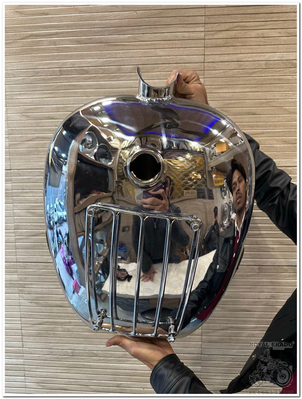 Royal enfield classic electra standar vintage g2 bullet old model tank in chrome with grill and knee pad