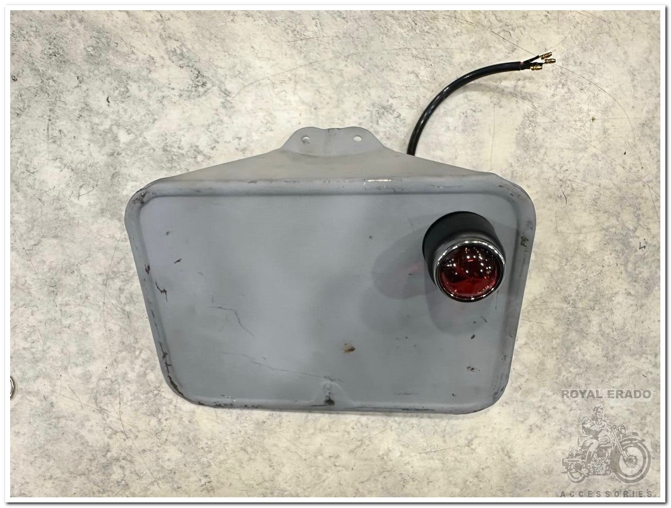 Royal wnfield vintage g2 1962 old model bullet standard number plate assembly with tail light