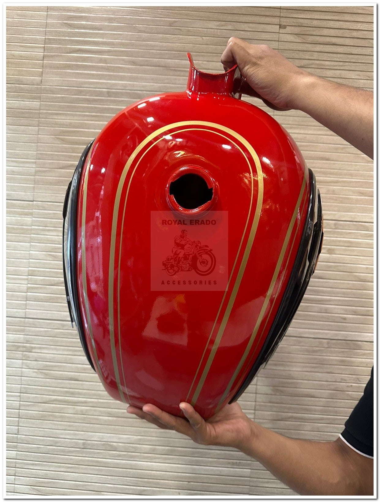 Royal Enfield vintage G2 1962 old model bullet 350 Standard Electra Classic side chrome plate red tank with Royal Enfield monogram.