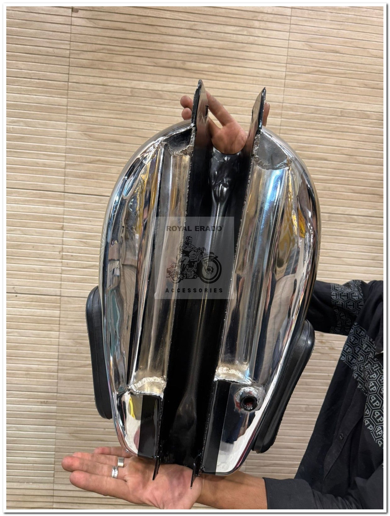 Royal Enfield chrome black Machismo design tank with knee pad for vintage g2 1963 old model Bullet 350 cast iron engine, CI Engine Classic Electra Standard