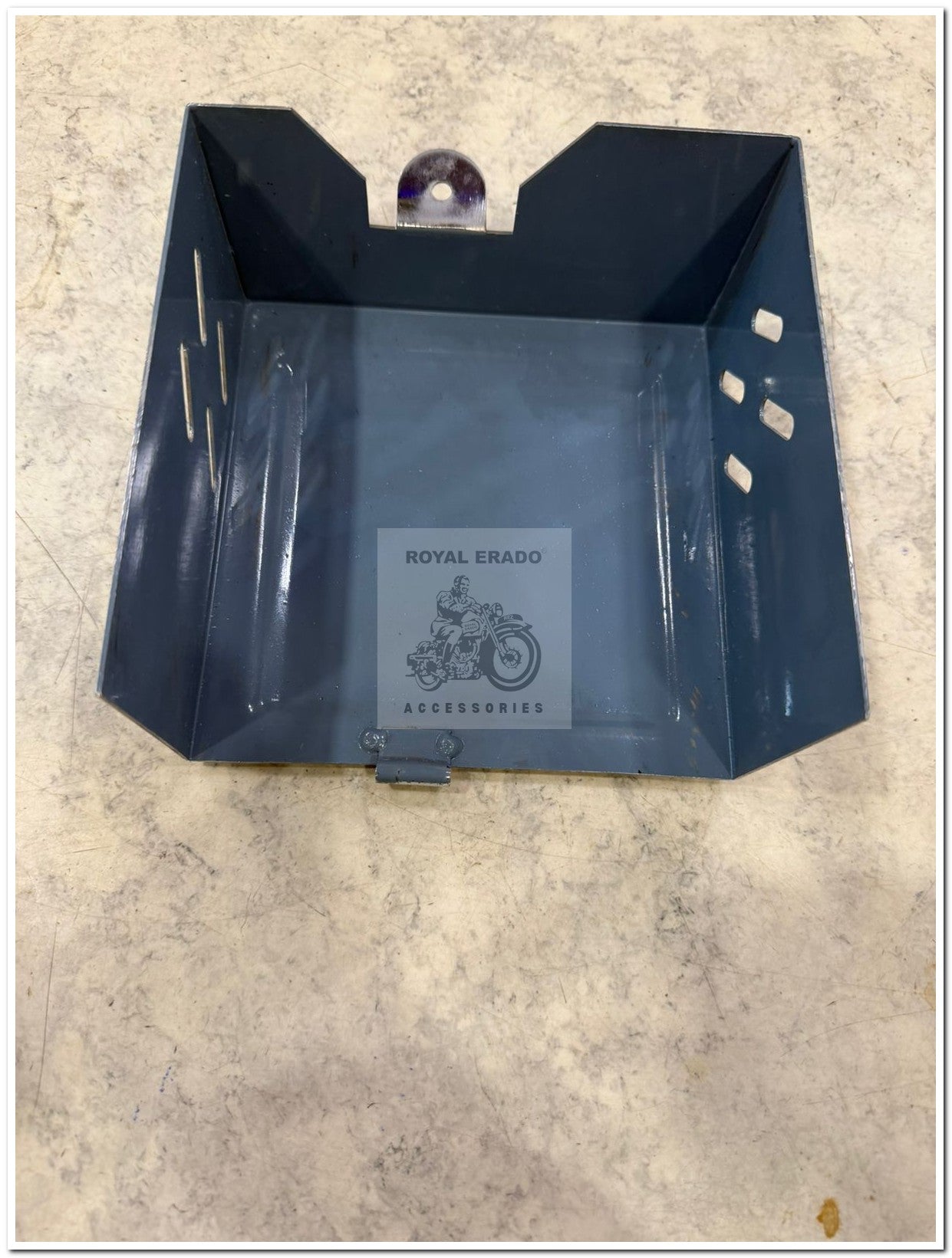 Royal Enfield old model standard vintage g2 1962 bullet 350 cast-iron engine, ci engine, battery cover for 8-volt battery.