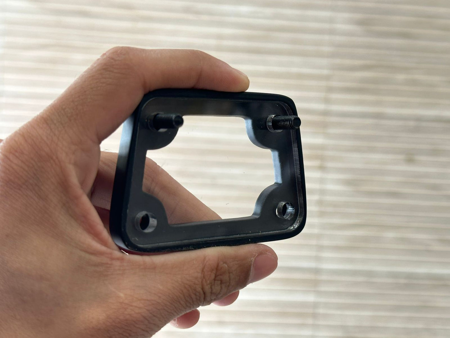 Royal Enfield UCE model Classic Electra Standard Tappet plate with glass in black to see the oil inside the bike and the Tappet moving.