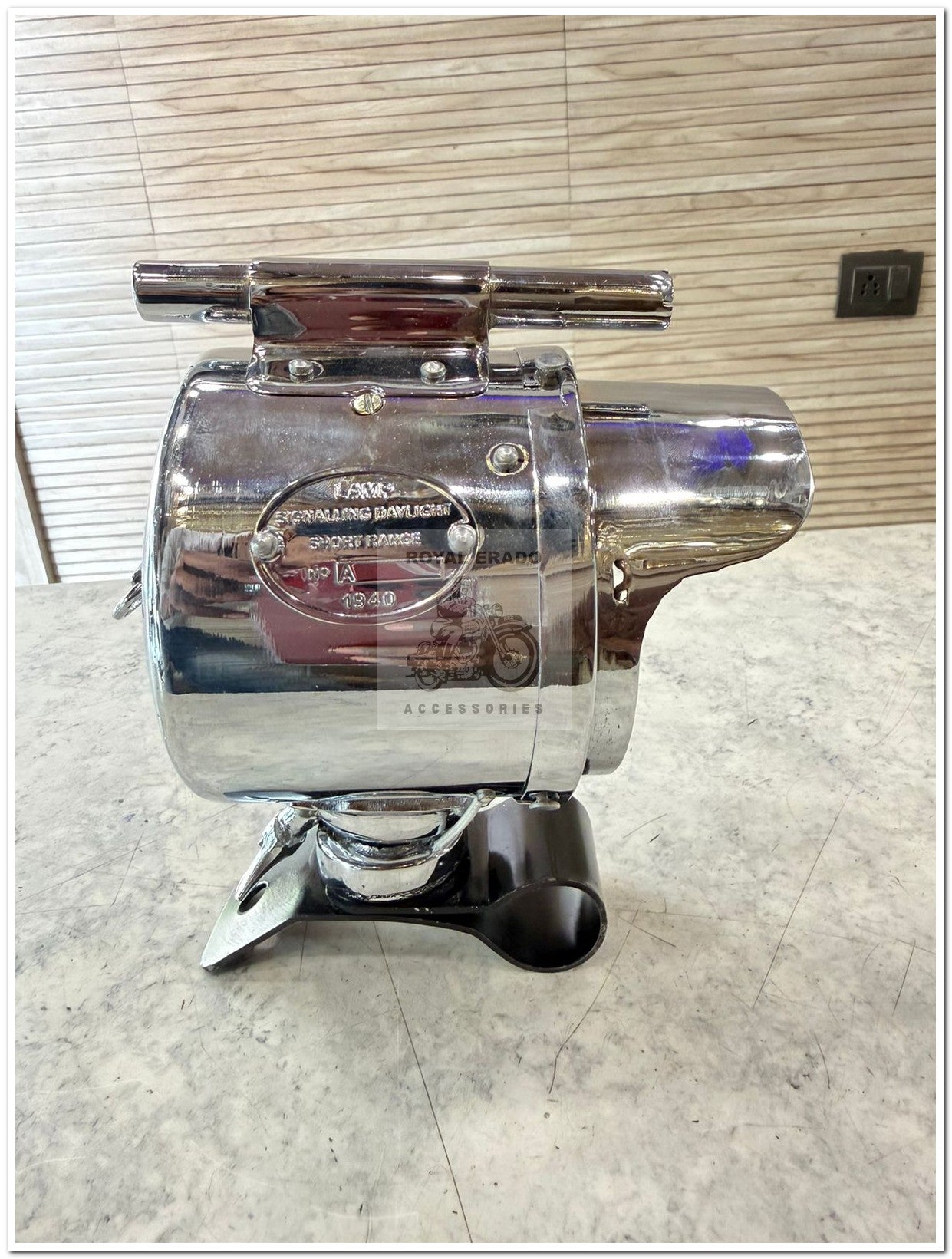 Royal enfield brass chromed Lucas style fog light for leg guard fit to classic electra standard battalion  , reborn classic vintage g2 1962 old model bullet 350 metero 350 super meteor 650 hunter 350