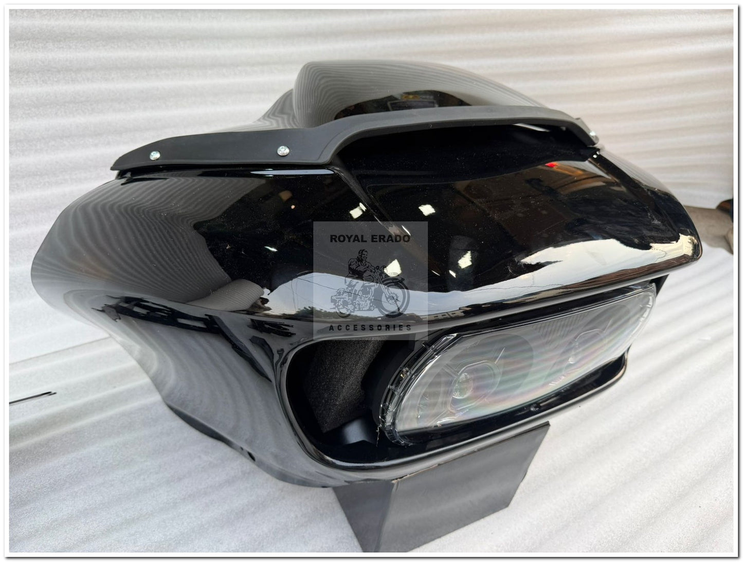 Harley glide windshield batwing for to Harley’s Davidson glide fat boy  and super meteor 650  Jawa perak and meteor 350