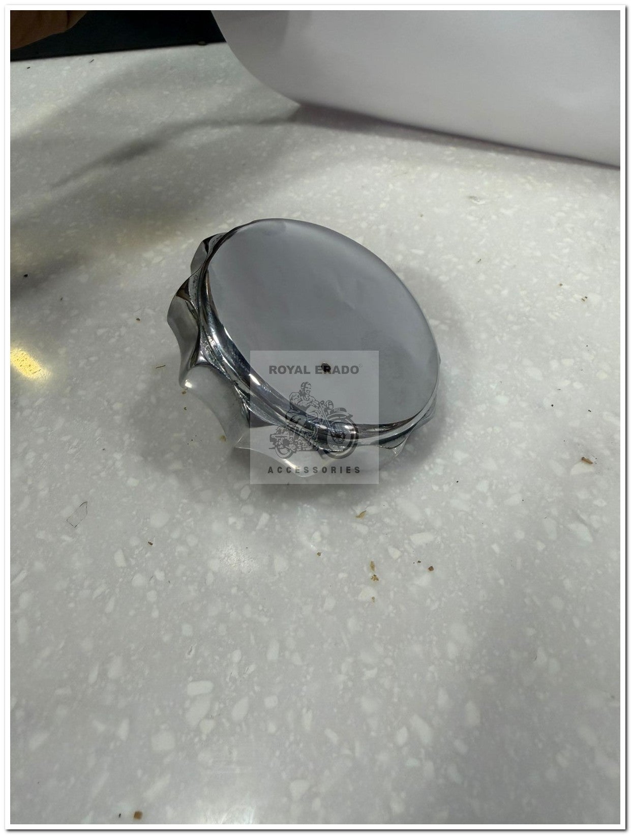 Royal enfield old model tank cap in brass chrome without lock for vintage g2 1962 old model bullet 350 standard electra