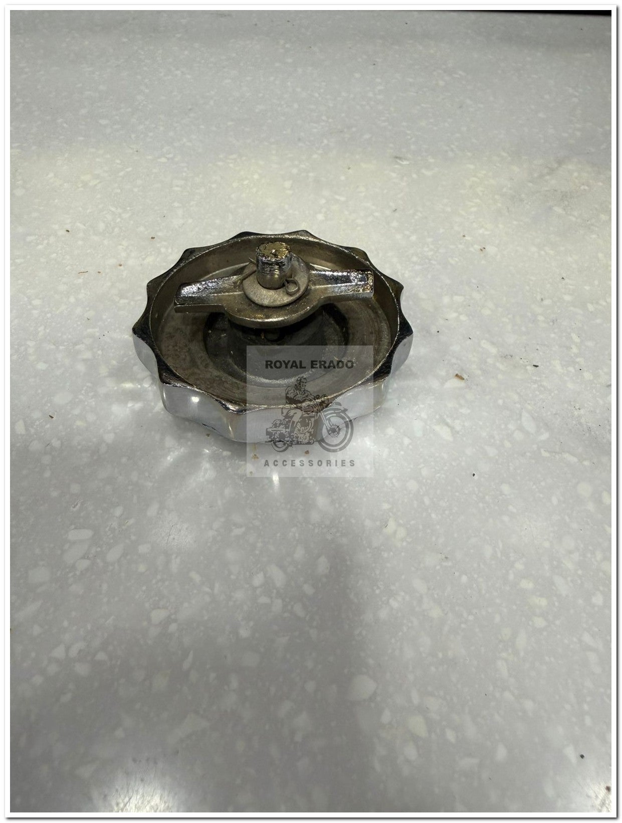 Royal enfield old model tank cap in brass chrome without lock for vintage g2 1962 old model bullet 350 standard electra