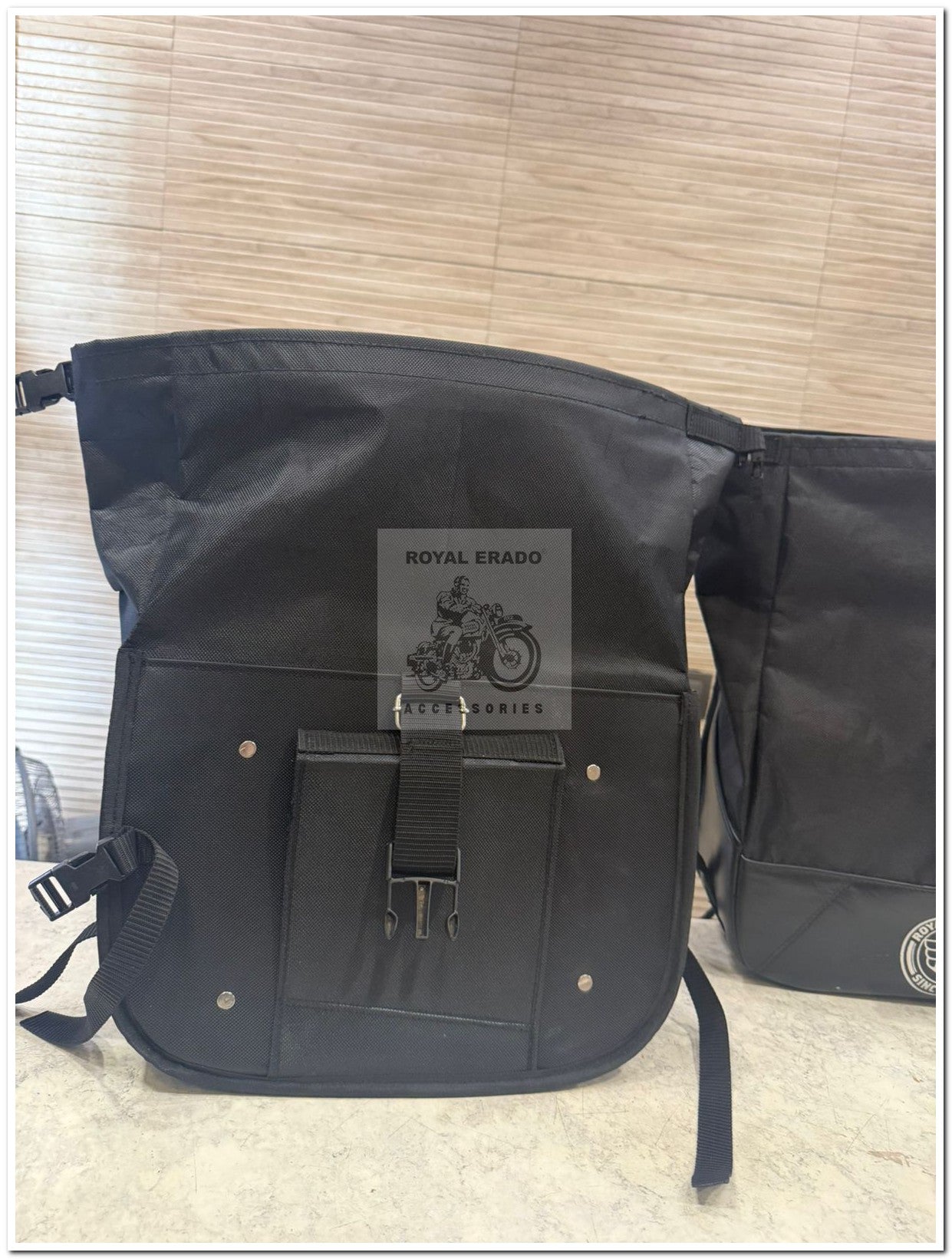 Royal enfield Interceptor and continental gt 650 side saddle bag touring bag 20 litters each