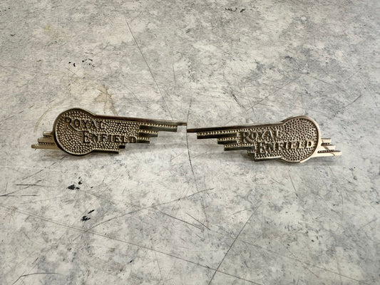 Royal enfield vintage g2 1962 old model bullet 350 classic electra standard battalion reborn hunter 350 meteor 350 tool box monogram in brass with royal enfield written