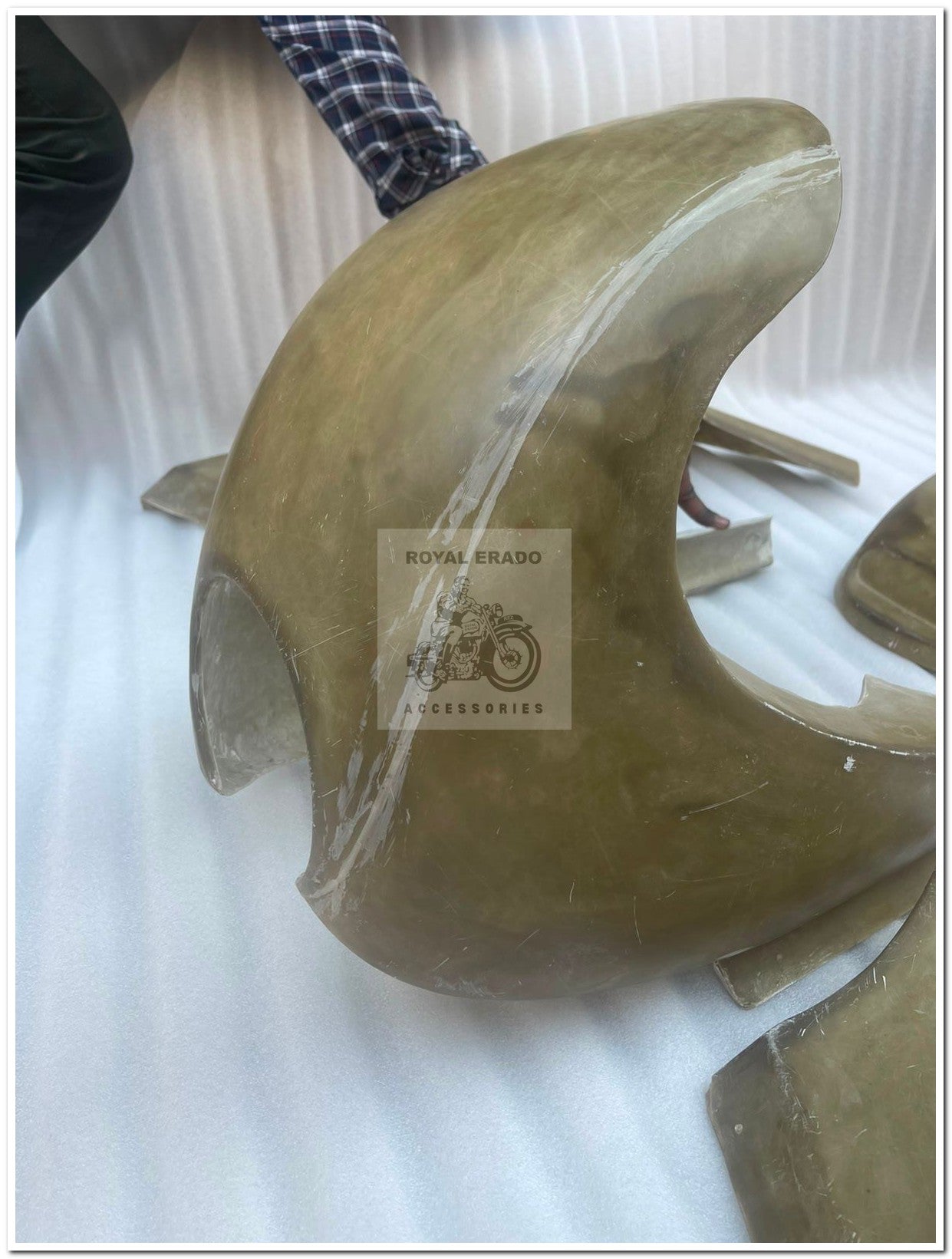 Royal enfield continental gt 650 fiber fairing kit to convert to sports bike look and old vintage style look