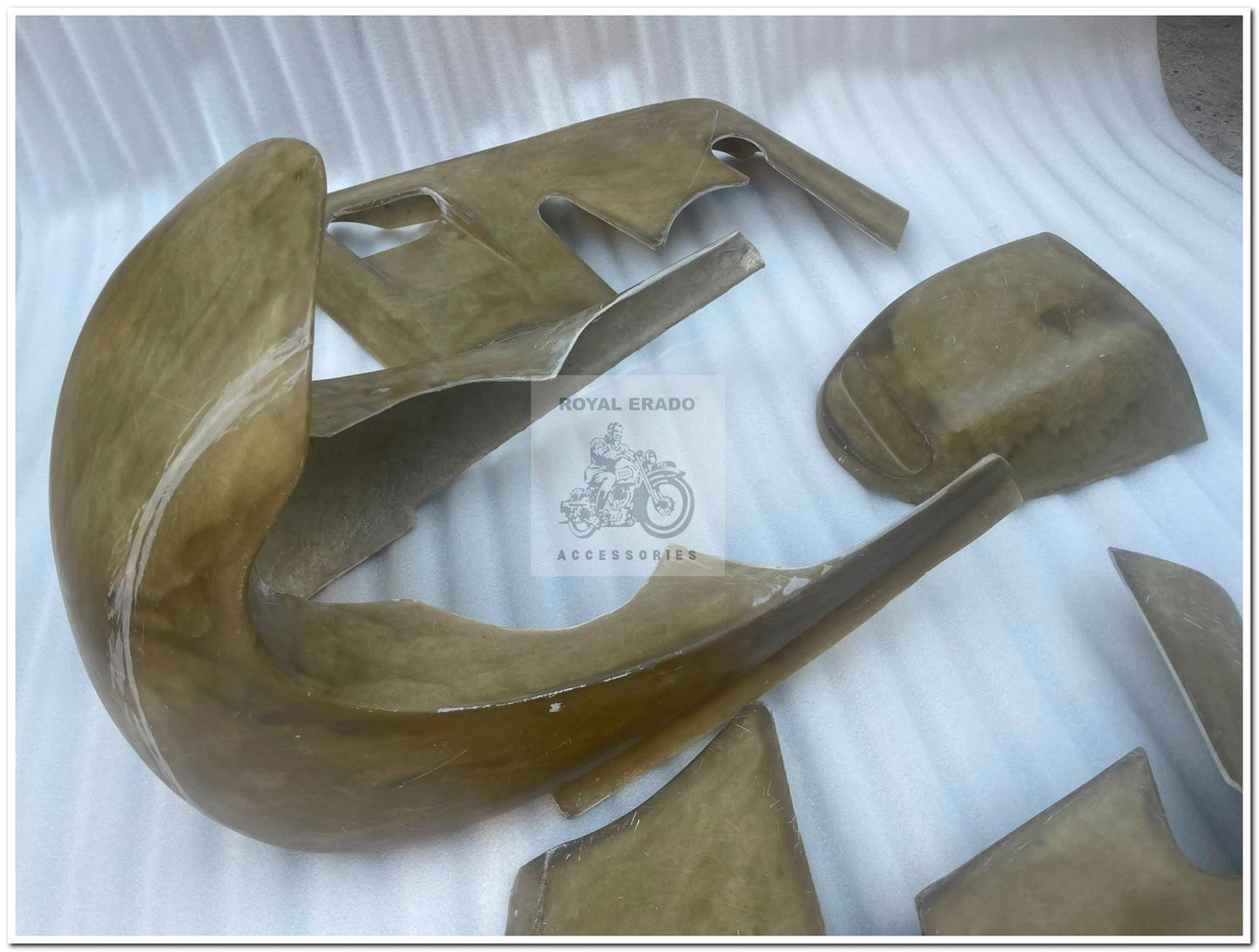 Royal enfield continental gt 650 fiber fairing kit to convert to sports bike look and old vintage style look