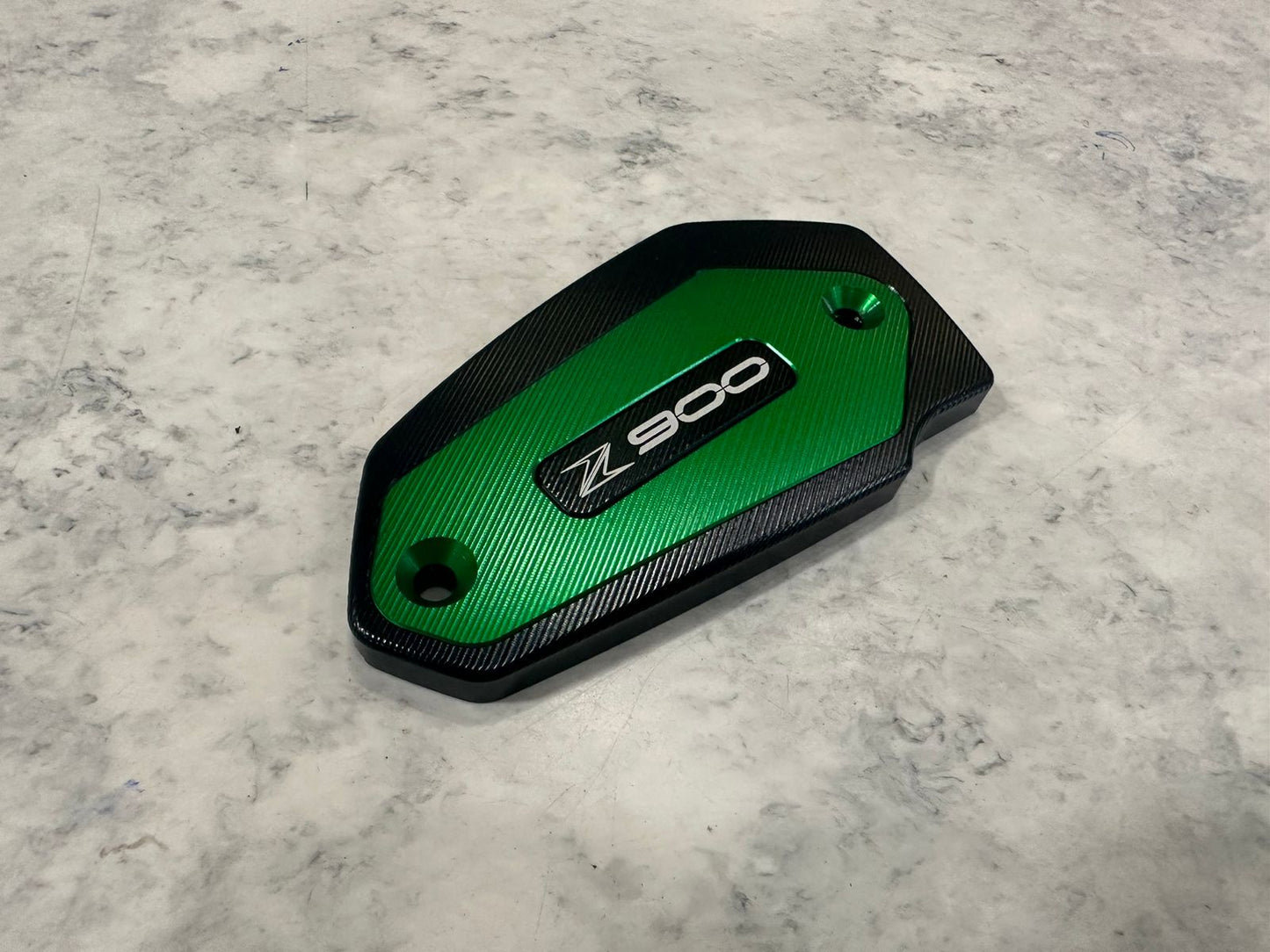 CNC Front  Brake Fluid Cylinder Master Reservoir Cover Cap With Z Logo For Kawasaki Z900 (Green)