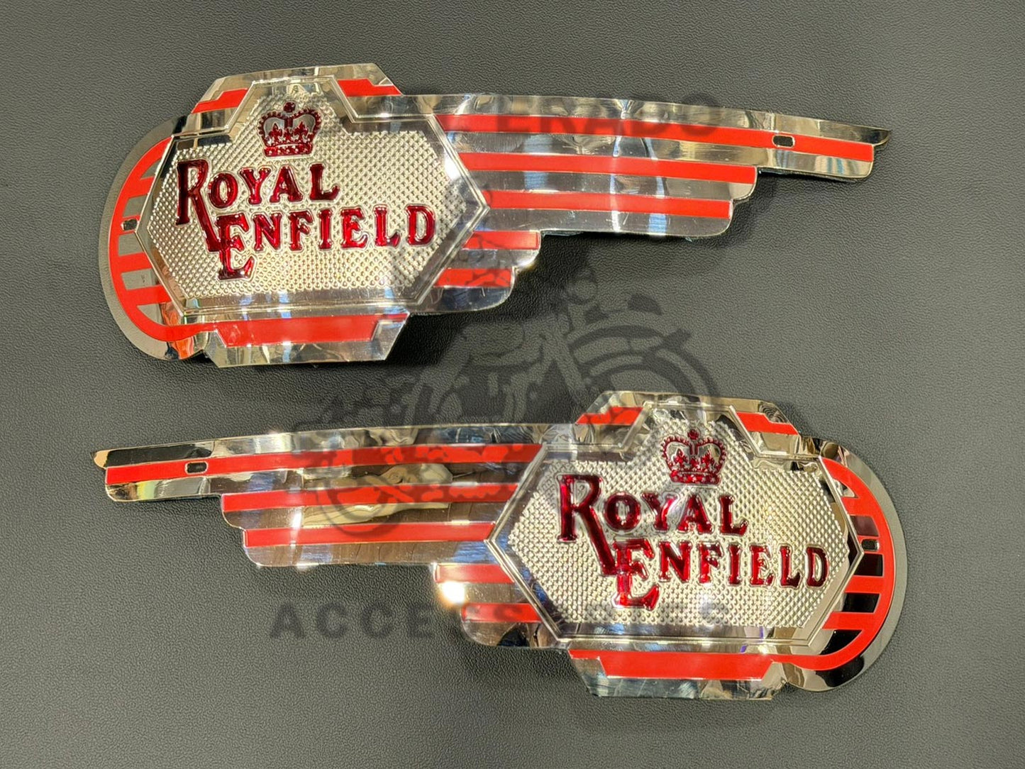 Tank Badge Monogram Emblem In Chrome Vintage G2 1962 Old Model Bullet 350 Style For Royal Enfield Classic Electra Standard Reborn Classic Battalion Standard ( Can Screw And Paste Both) With Double-sided Tape